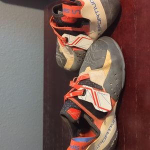 La Sportiva Solutions Climbing Shoes